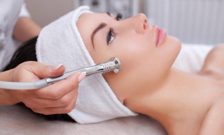 The Relationship Between Dermatology and Cosmetology